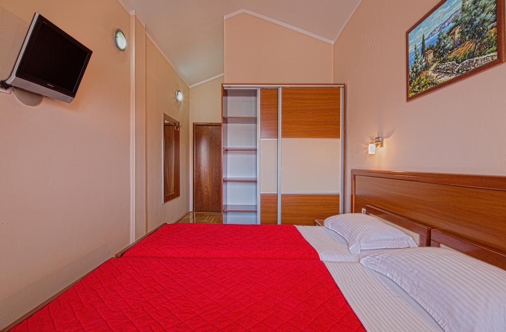 Guest House Harmonia Budva Eksteriør bilde