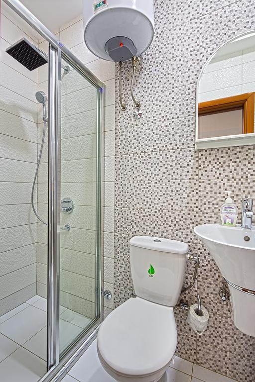 Guest House Harmonia Budva Eksteriør bilde